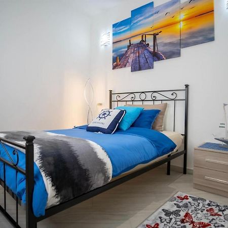 Appartamento 3 Camere Da Letto - Holiday House 2 Венеція Екстер'єр фото