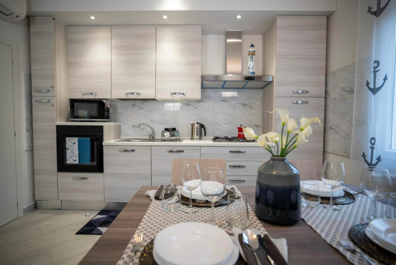 Appartamento 3 Camere Da Letto - Holiday House 2 Венеція Екстер'єр фото