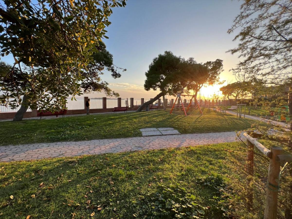Appartamento 3 Camere Da Letto - Holiday House 2 Венеція Екстер'єр фото